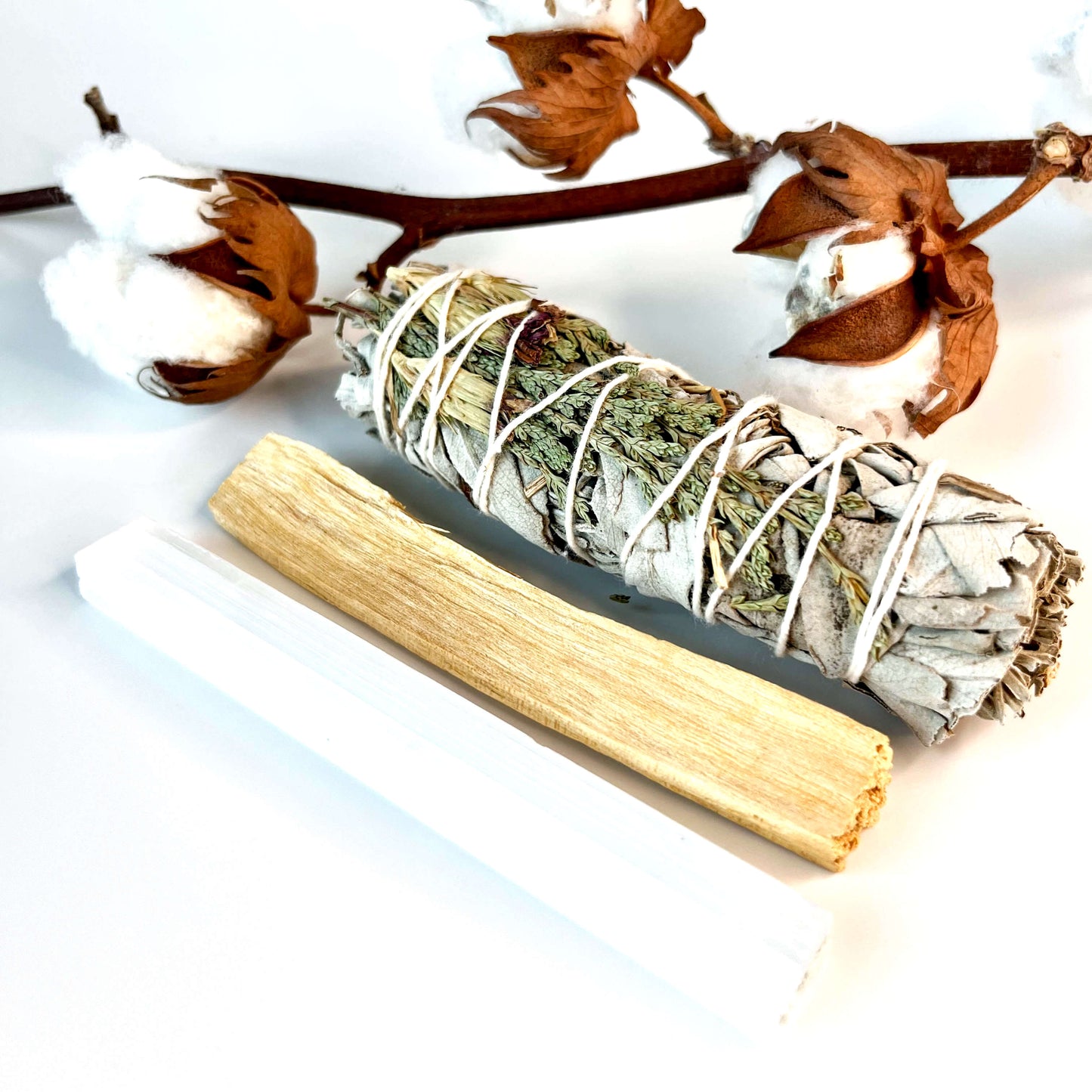 Smudge Cleansing Set White Sage & Palo Santo & Selenite Stick